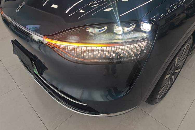 Used Hima AITO M9 2024 Range-Extended Ultra Version 42 kWh 6-Seater Model Left Front Headlight