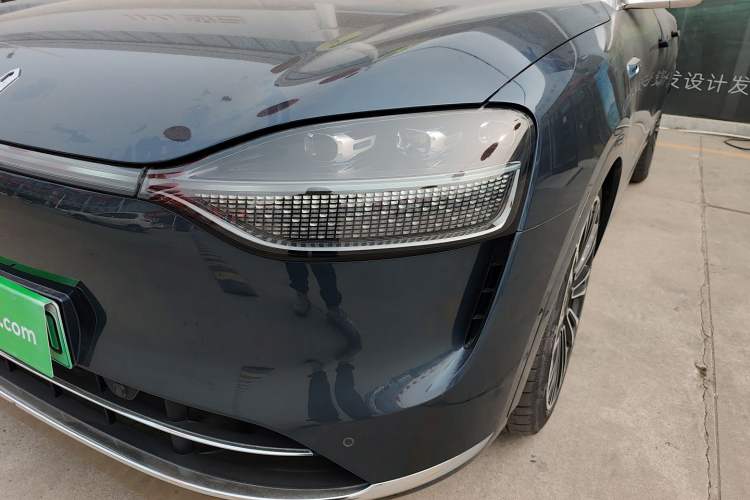 Used Hima AITO M9 2024 Range-Extended Ultra Version 42 kWh 6-Seater Model Left Front Headlight