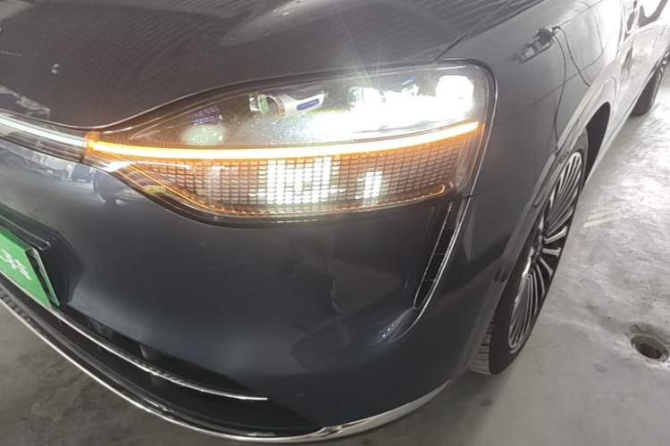 Used Hima AITO M9 2024 Range-Extended Ultra Version 42 kWh 6-Seater Model Left Front Headlight