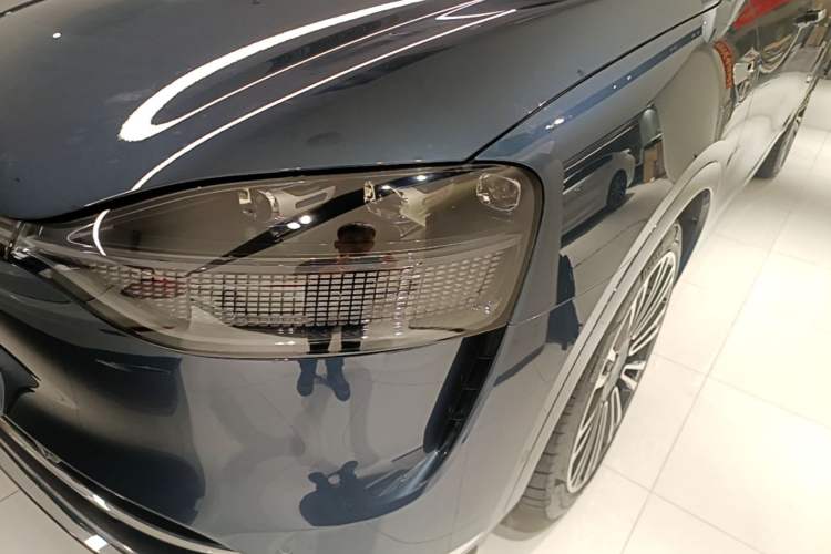 Used Hima AITO M9 2024 Range-Extended Ultra Version 42 kWh 6-Seater Model Left Front Headlight