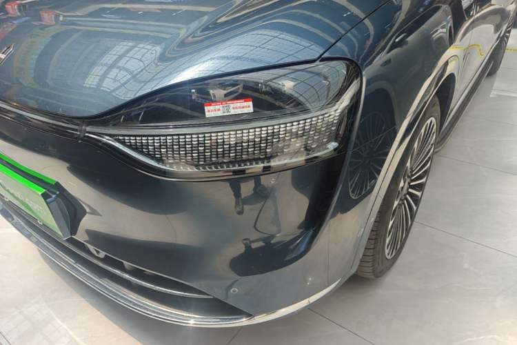 Used Hima AITO M9 2024 Range-Extended Ultra Version 42 kWh 6-Seater Model Left Front Headlight