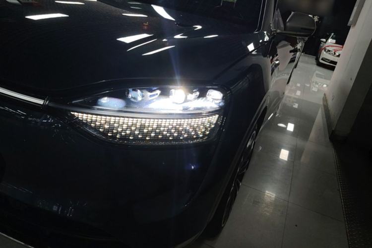 Used Hima AITO M9 2024 Range-Extended Ultra Version 42 kWh 6-Seater Model Left Front Headlight