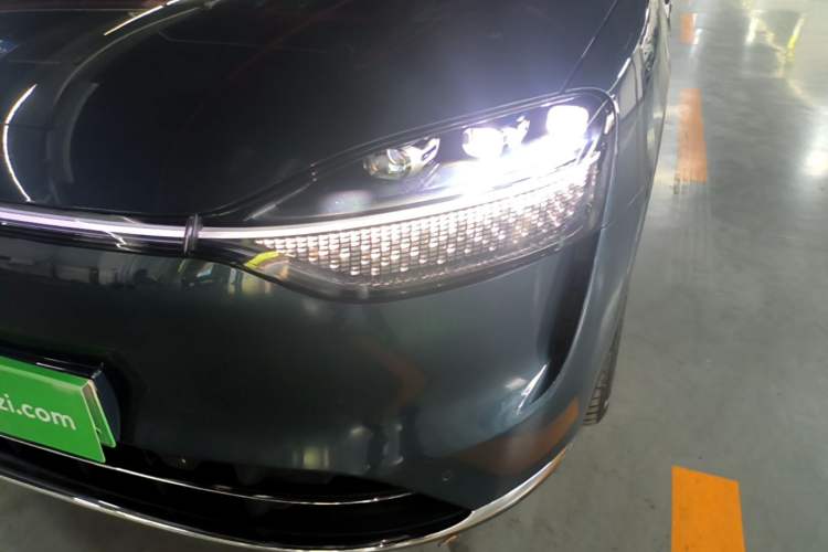 Used Hima AITO M9 2024 Range-Extended Ultra Version 42 kWh 6-Seater Model Left Front Headlight
