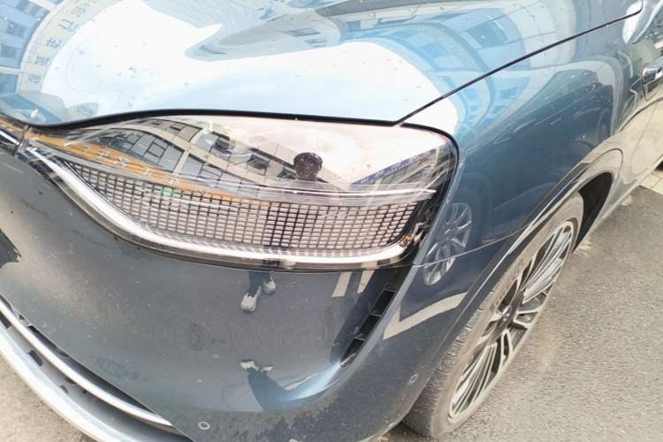 Used Hima AITO M9 2024 Range-Extended Ultra Version 42 kWh 6-Seater Model Left Front Headlight