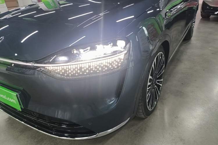 Used Hima AITO M9 2024 Range-Extended Ultra Version 42 kWh 6-Seater Model Left Front Headlight