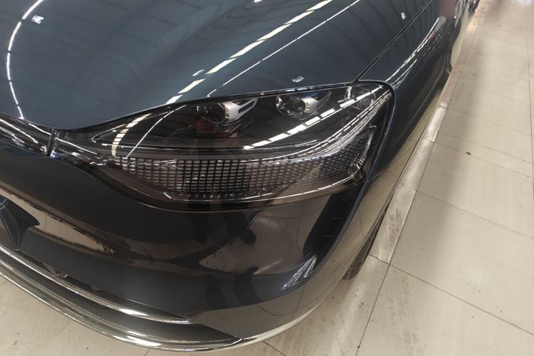 Used Hima AITO M9 2024 Range-Extended Ultra Version 52 kWh 5-Seater Model Left Front Headlight