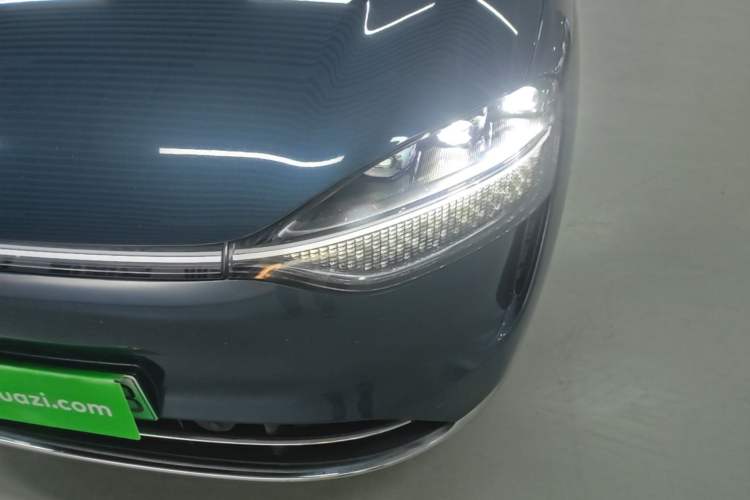 Used Hima AITO M9 2024 Range-Extended Ultra Version 42 kWh 6-Seater Model Left Front Headlight