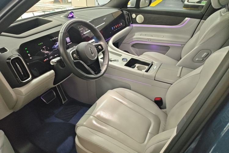 Used Hima AITO M9 2024 Range-Extended Ultra Version 42 kWh 6-Seater Model Left Front Seat