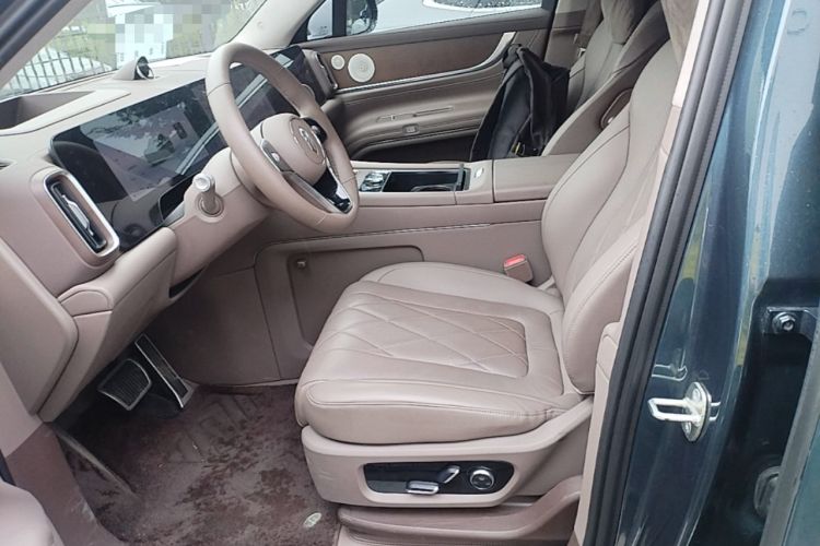 Used Hima AITO M9 2024 Range-Extended Ultra Version 52 kWh 5-Seater Model Left Front Seat
