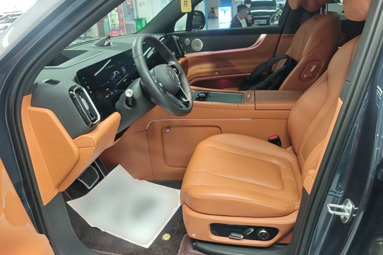 Used Hima AITO M9 2024 Range-Extended Ultra Version 52 kWh 6-Seater Model Left Front Seat