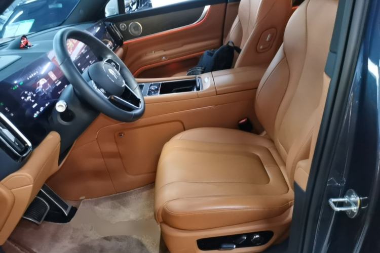 Used Hima AITO M9 2024 Range-Extended Ultra Version 52 kWh 6-Seater Model Left Front Seat