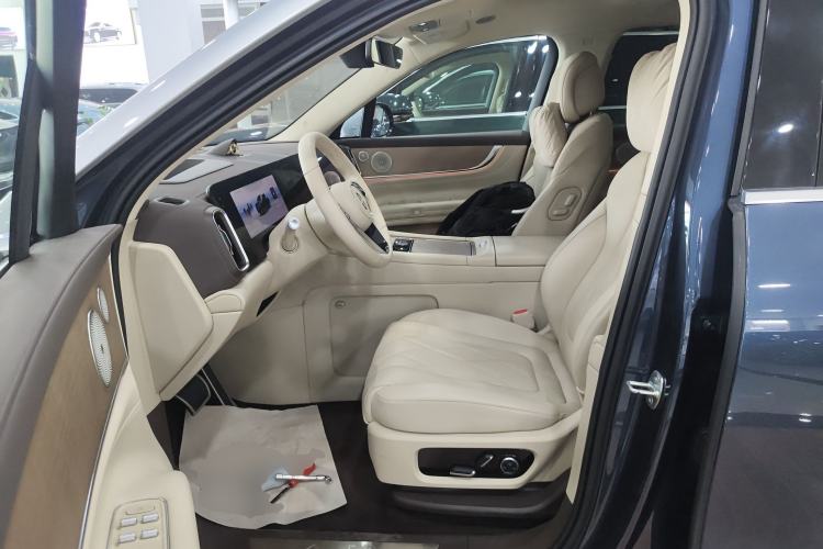 Used Hima AITO M9 2024 Range-Extended Ultra Version 42 kWh 6-Seater Model Left Front Seat