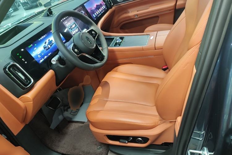 Used Hima AITO M9 2024 Range-Extended Ultra Version 42 kWh 6-Seater Model Left Front Seat