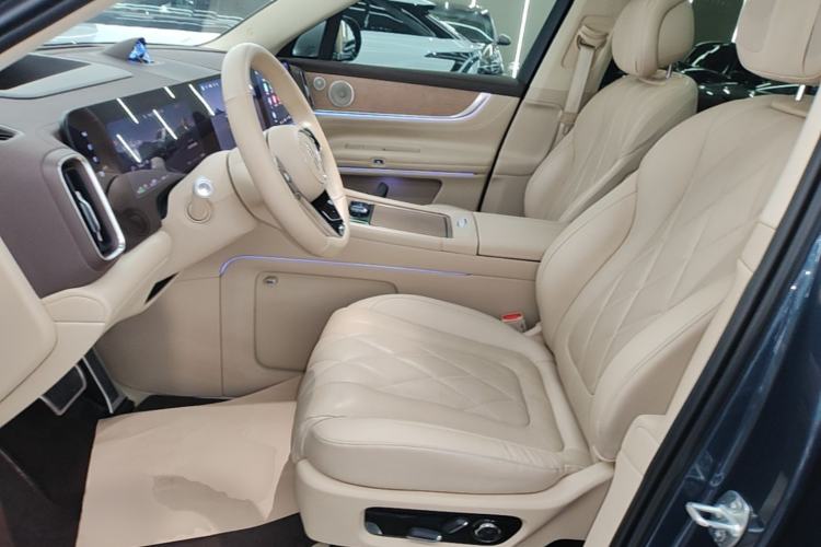 Used Hima AITO M9 2024 Range-Extended Ultra Version 42 kWh 6-Seater Model Left Front Seat
