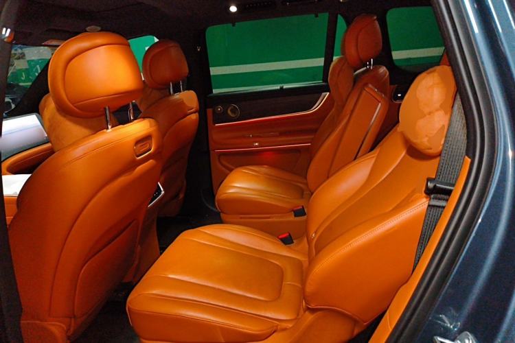 Used Hima AITO M9 2024 Range-Extended Max Edition 42 kWh 6-Seater Version Left Rear Seat