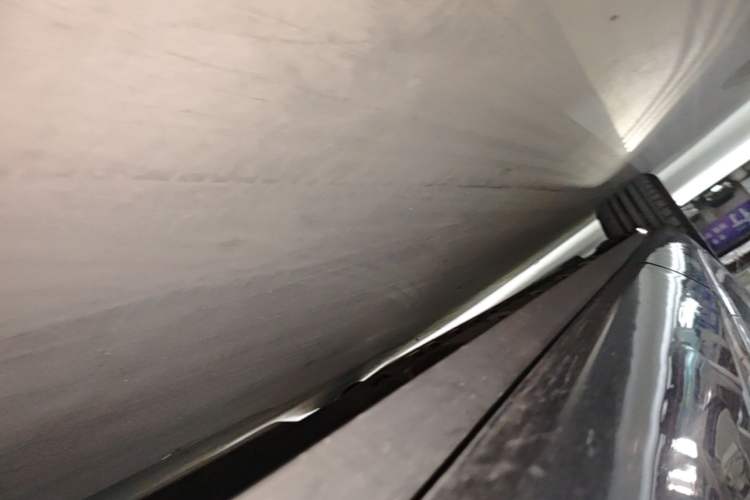 Used Hima AITO M9 2024 Range-Extended Max Edition 42 kWh 6-Seater Version Left Side Sill