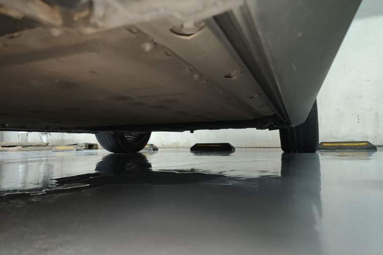 Used Hima AITO M9 2024 Range-Extended Ultra Version 42 kWh 6-Seater Model Left Side Sill