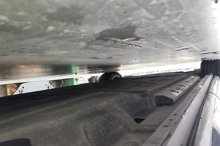 Used Hima AITO M9 2024 Range-Extended Ultra Version 42 kWh 6-Seater Model Left Side Sill