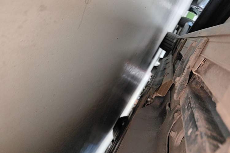 Used Hima AITO M9 2024 Range-Extended Ultra Version 52 kWh 6-Seater Model Left Side Sill