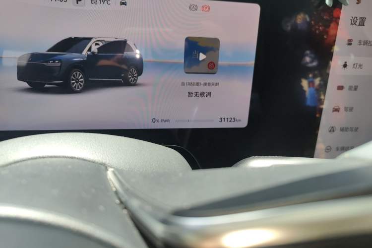 Used Hima AITO M9 2024 All-Electric Max Version 100 kWh 6-Seater Odometer Close Up