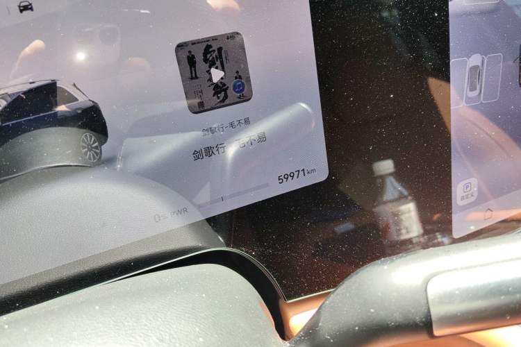 Used Hima AITO M9 2024 All-Electric Max Version 100 kWh 6-Seater Odometer Close Up