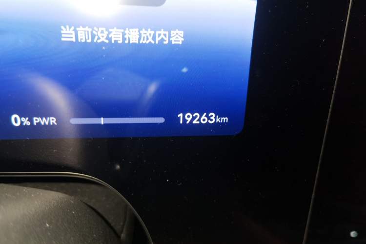 Used Hima AITO M9 2024 Range-Extended Ultra Version 42 kWh 6-Seater Model Odometer Close Up