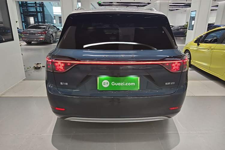 Used Hima AITO M9 2024 Range-Extended Ultra Version 42 kWh 6-Seater Model Rear