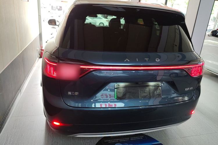 Used Hima AITO M9 2024 Range-Extended Ultra Version 42 kWh 6-Seater Model Rear