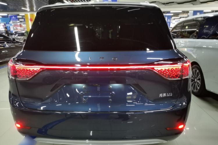 Used Hima AITO M9 2024 Range-Extended Ultra Version 42 kWh 6-Seater Model Rear