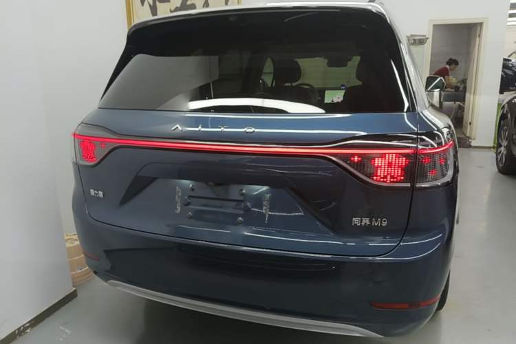 Used Hima AITO M9 2024 Range-Extended Ultra Version 52 kWh 5-Seater Model Rear