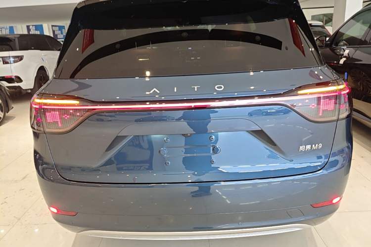 Used Hima AITO M9 2024 Range-Extended Ultra Version 42 kWh 6-Seater Model Rear