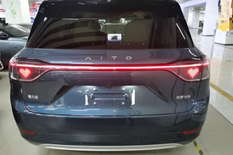 Used Hima AITO M9 2024 Range-Extended Ultra Version 42 kWh 6-Seater Model Rear