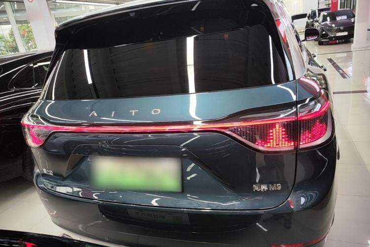 Used Hima AITO M9 2024 Range-Extended Ultra Version 42 kWh 6-Seater Model Rear