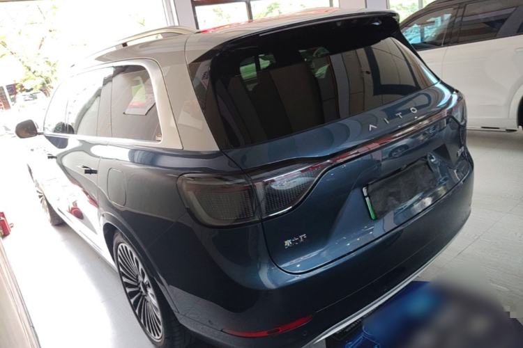 Used Hima AITO M9 2024 Range-Extended Ultra Version 42 kWh 6-Seater Model Rear Left 45 Deg