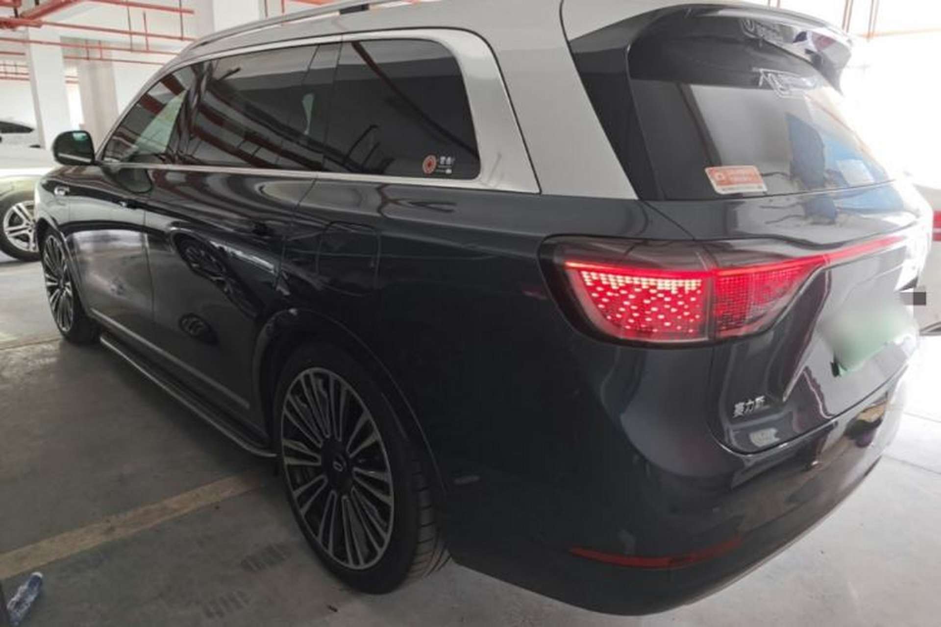 Used Hima AITO M9 2024 Range-Extended Ultra Version 42 kWh 6-Seater Model Rear Left 45 Deg
