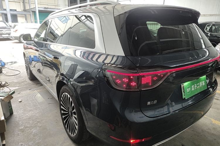 Used Hima AITO M9 2024 Range-Extended Ultra Version 42 kWh 6-Seater Model Rear Left 45 Deg