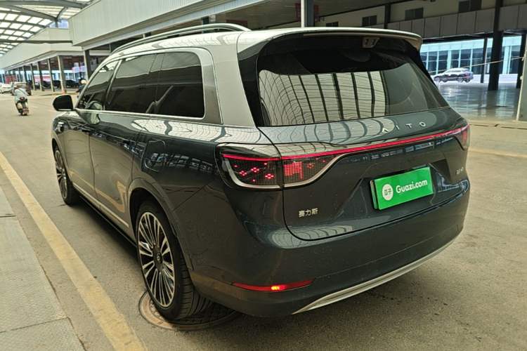 Used Hima AITO M9 2024 Range-Extended Ultra Version 42 kWh 6-Seater Model Rear Left 45 Deg
