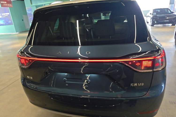 Used Hima AITO M9 2024 Range-Extended Ultra Version 42 kWh 6-Seater Model Rear