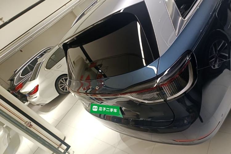 Used Hima AITO M9 2024 Range-Extended Ultra Version 42 kWh 6-Seater Model Rear