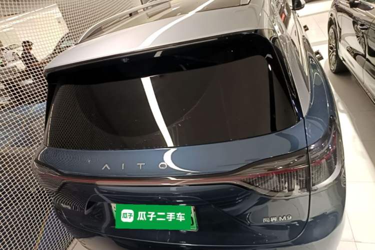 Used Hima AITO M9 2024 Range-Extended Ultra Version 42 kWh 6-Seater Model Rear