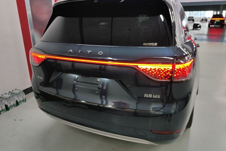 Used Hima AITO M9 2024 Range-Extended Ultra Version 52 kWh 6-Seater Model Rear