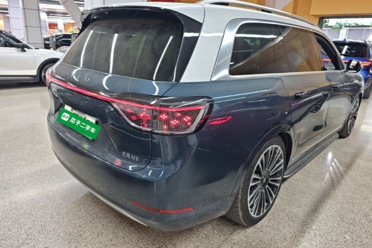 Used Hima AITO M9 2024 Range-Extended Ultra Version 42 kWh 6-Seater Model Rear Right 45 Deg