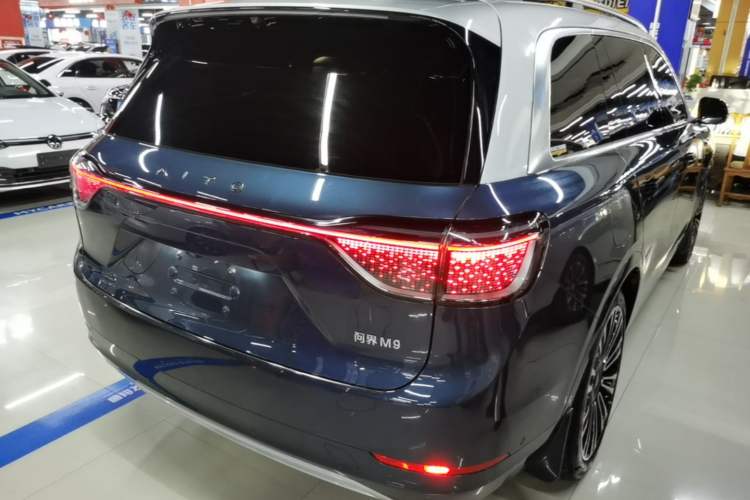 Used Hima AITO M9 2024 Range-Extended Ultra Version 42 kWh 6-Seater Model Rear Right 45 Deg