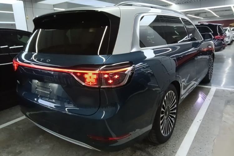 Used Hima AITO M9 2024 Range-Extended Ultra Version 42 kWh 6-Seater Model Rear Right 45 Deg