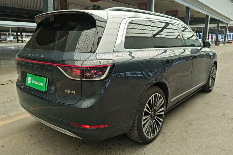 Used Hima AITO M9 2024 Range-Extended Ultra Version 42 kWh 6-Seater Model Rear Right 45 Deg
