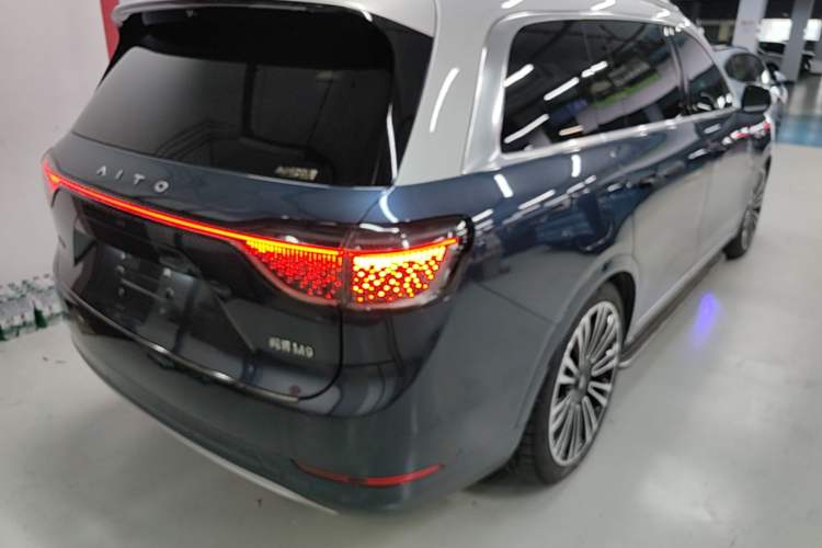 Used Hima AITO M9 2024 Range-Extended Ultra Version 52 kWh 6-Seater Model Rear Right 45 Deg