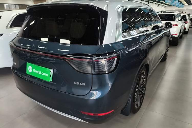 Used Hima AITO M9 2024 Range-Extended Ultra Version 52 kWh 6-Seater Model Rear Right 45 Deg