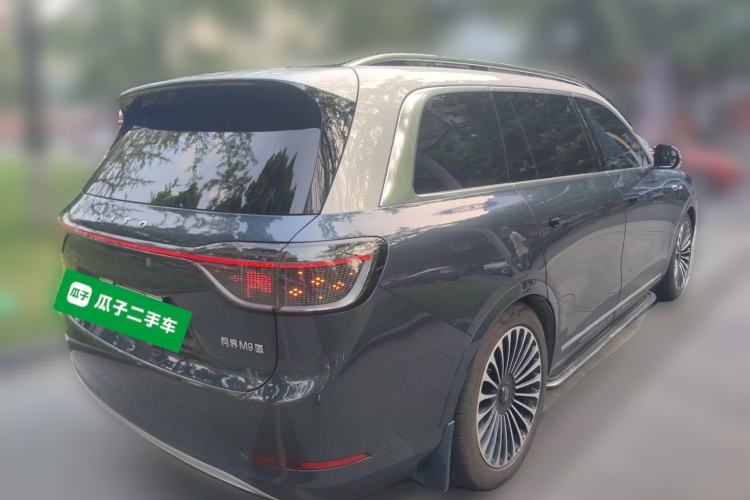 Used Hima AITO M9 2024 All-Electric Ultra Version 100 kWh 5-Seater Model Rear Right 45 Deg