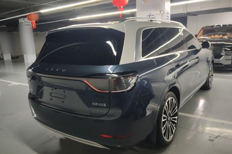 Used Hima AITO M9 2024 All-Electric Ultra Version 100 kWh 6-Seater Model Rear Right 45 Deg