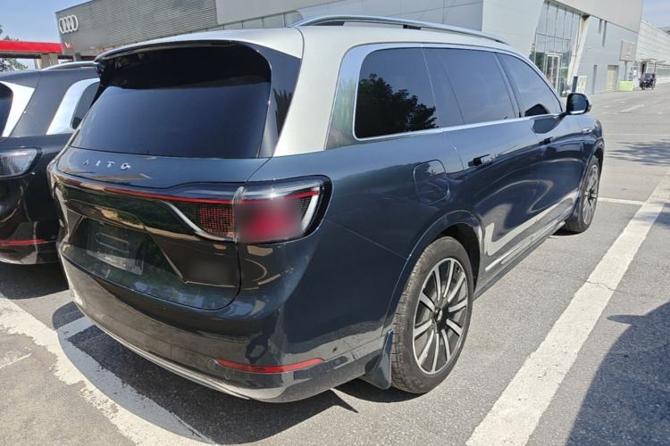 Used Hima AITO M9 2024 Range-Extended Ultra Version 42 kWh 6-Seater Model Rear Right 45 Deg
